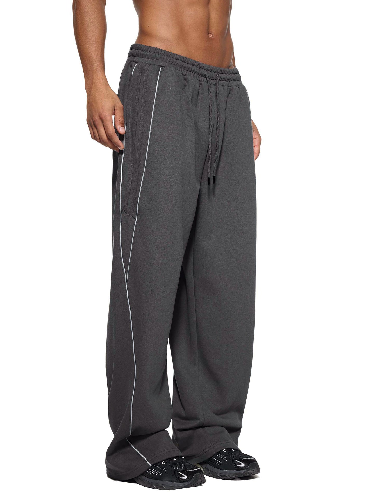 Valentine Mens Reflection Striped Straight-Leg Sweatpants