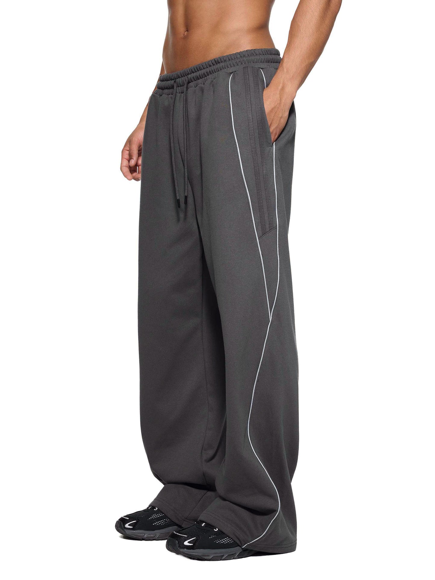 Valentine Mens Reflection Striped Straight-Leg Sweatpants