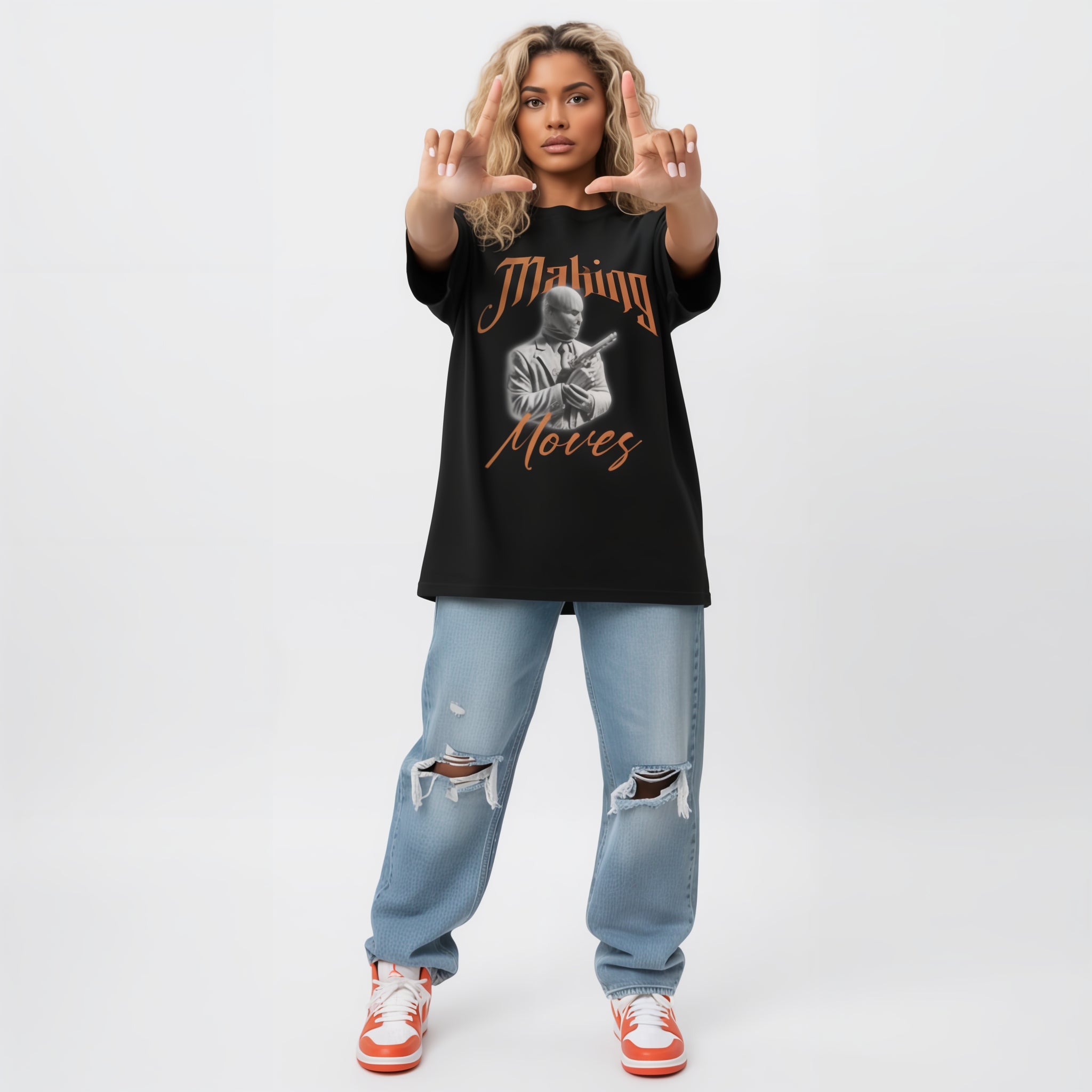 Heavyweight T-Shirt - Making Moves Womans