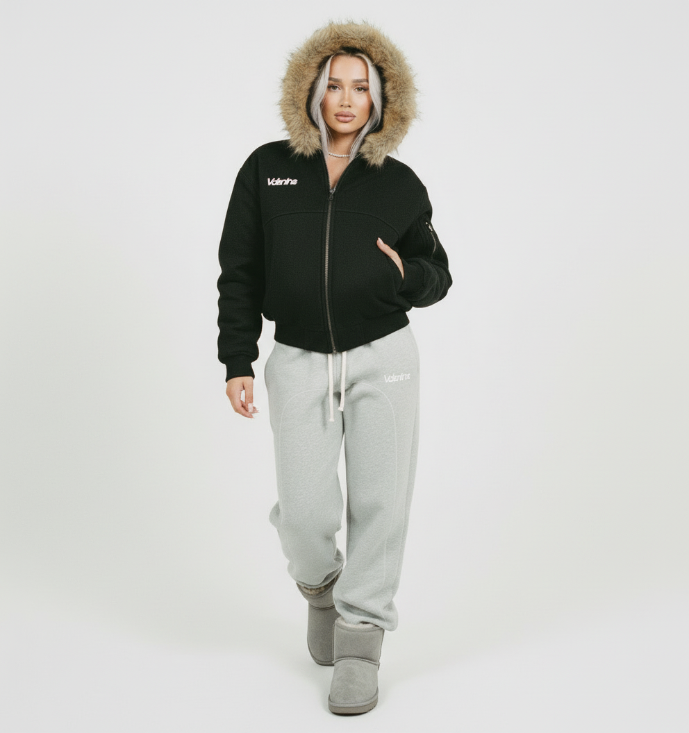 Womans Boxy Detachable Fur Hoodie