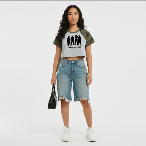 Women’s Camo Raglan Crop T-Shirt