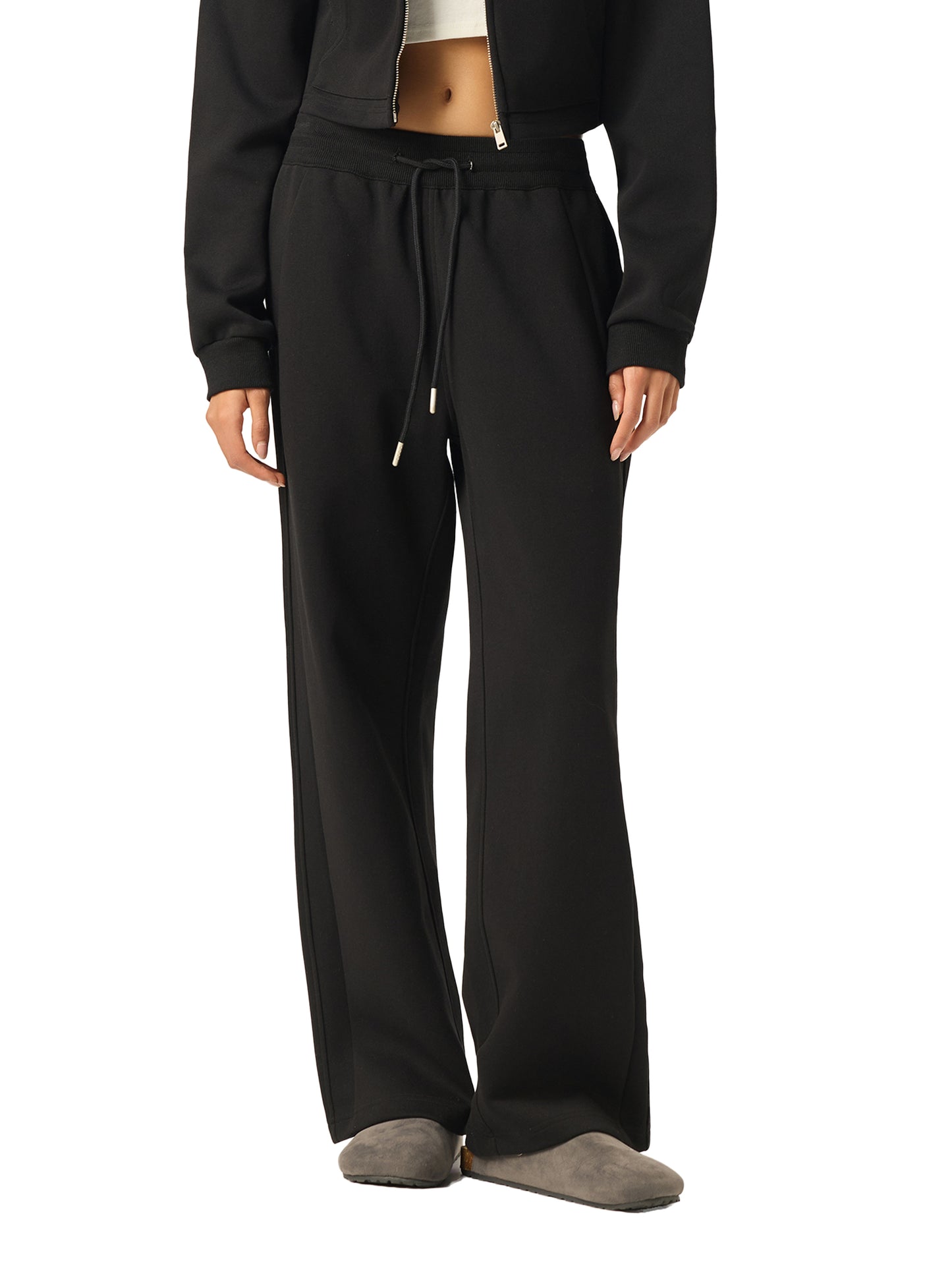 Womans Essential Drawstring Straight-Leg Sweatpants